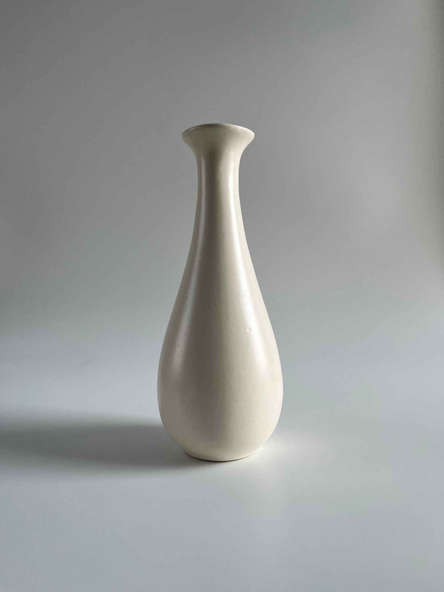 Tusker Grace Vase