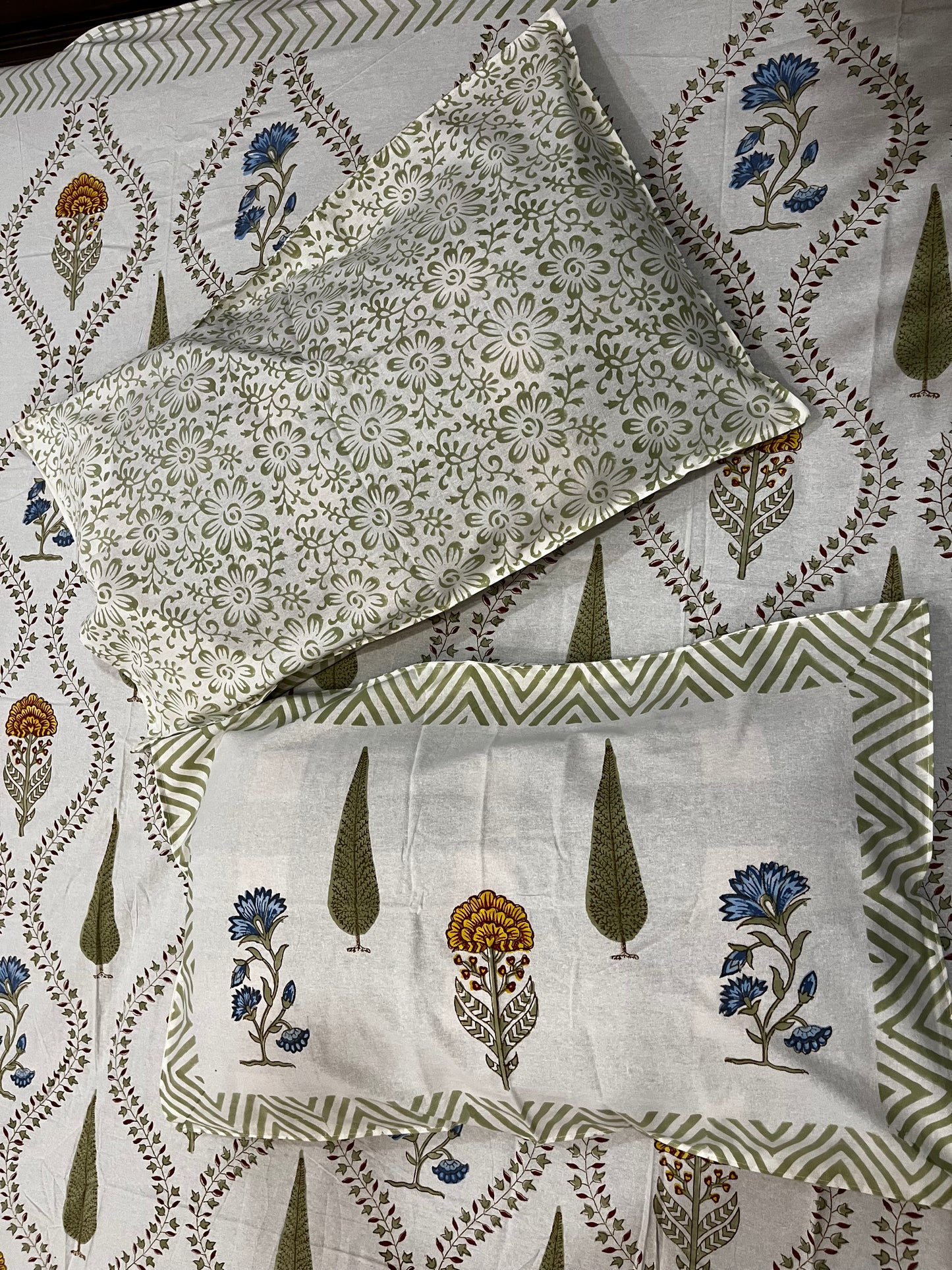 Soot & Saaj Bedsheet