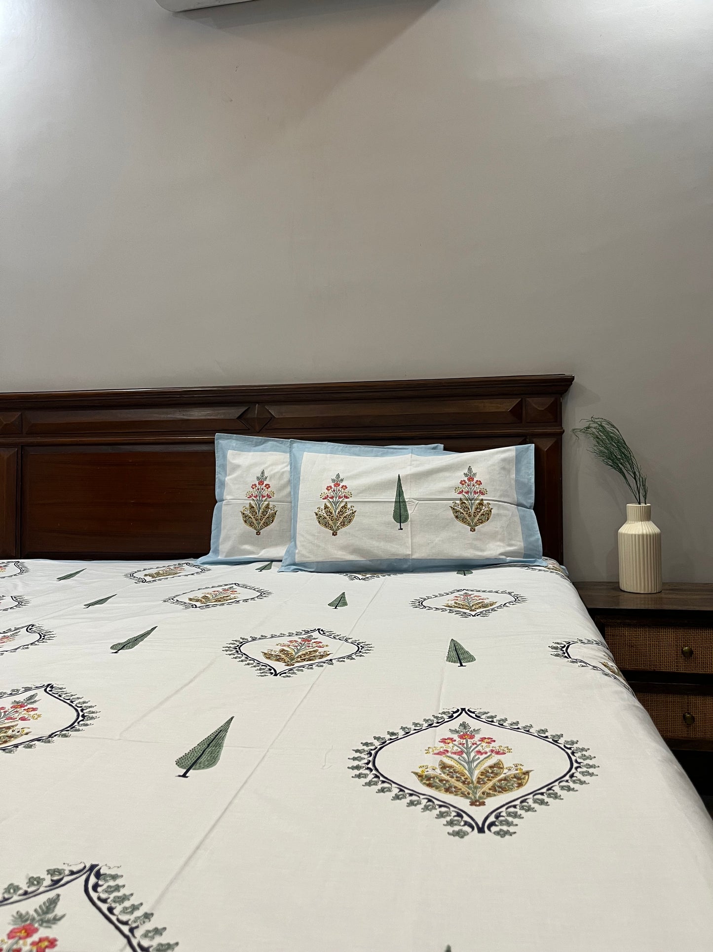 Bunaavat Bedsheet