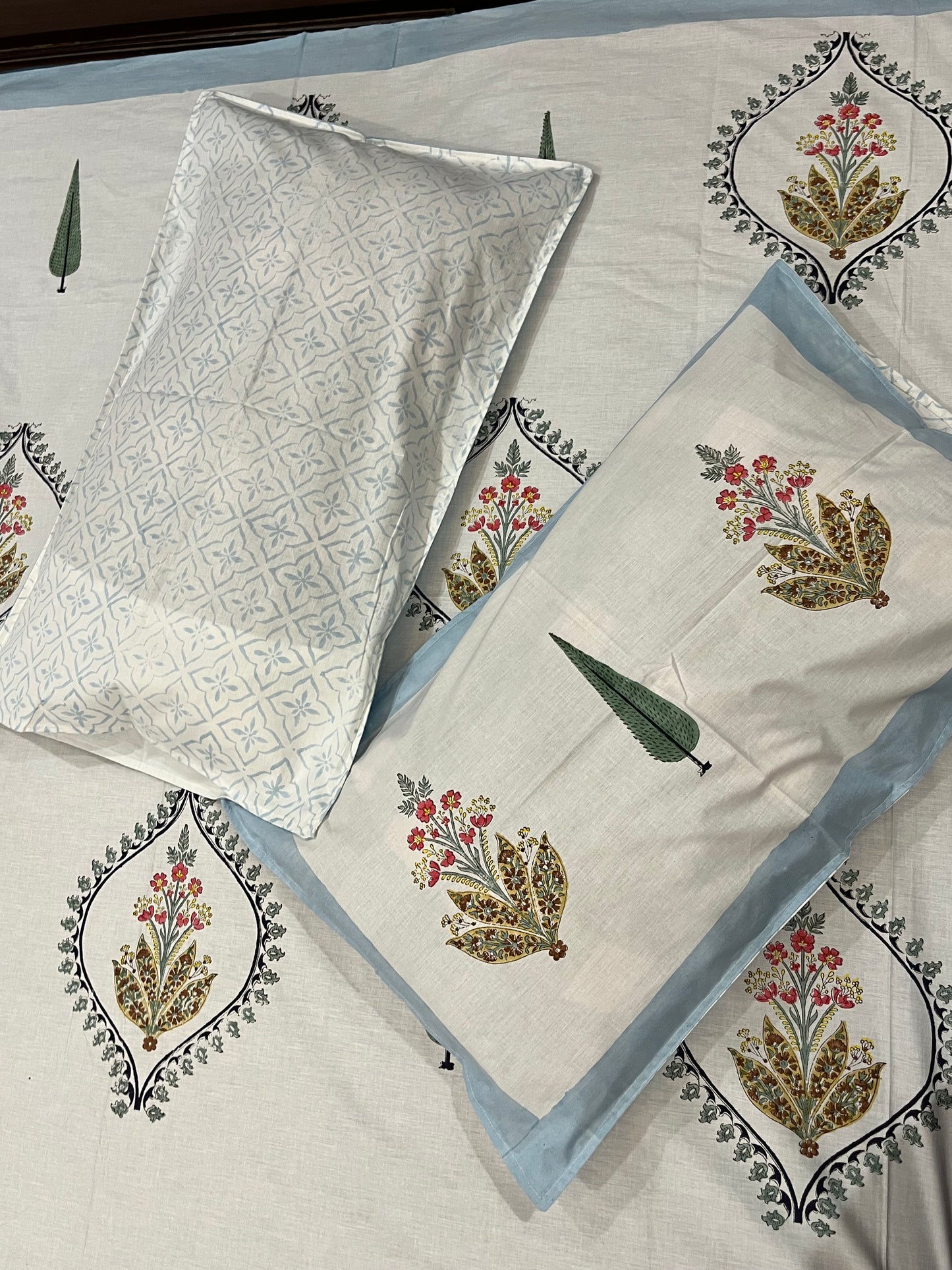 Bunaavat Bedsheet
