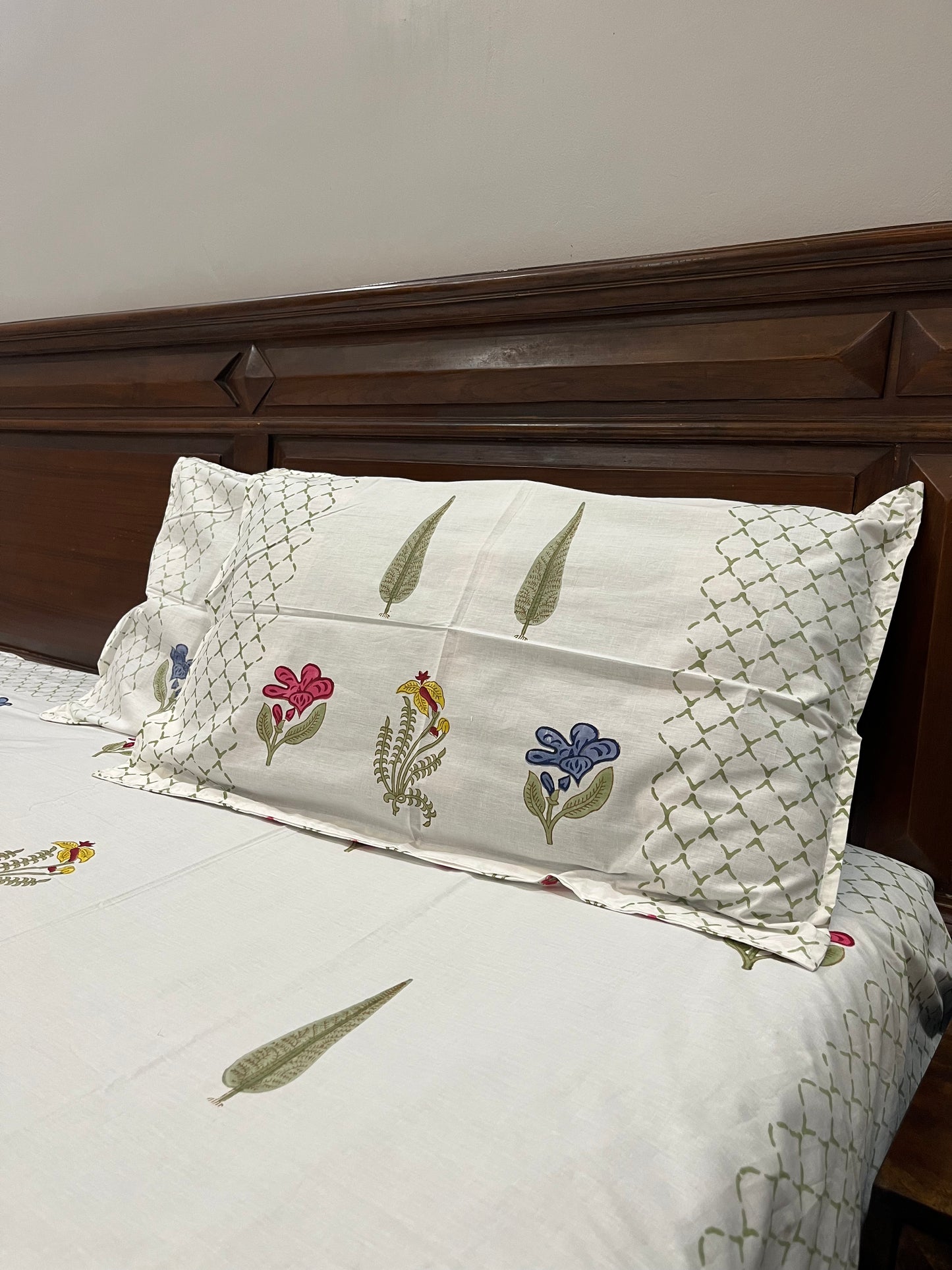 Mittika Bedsheet