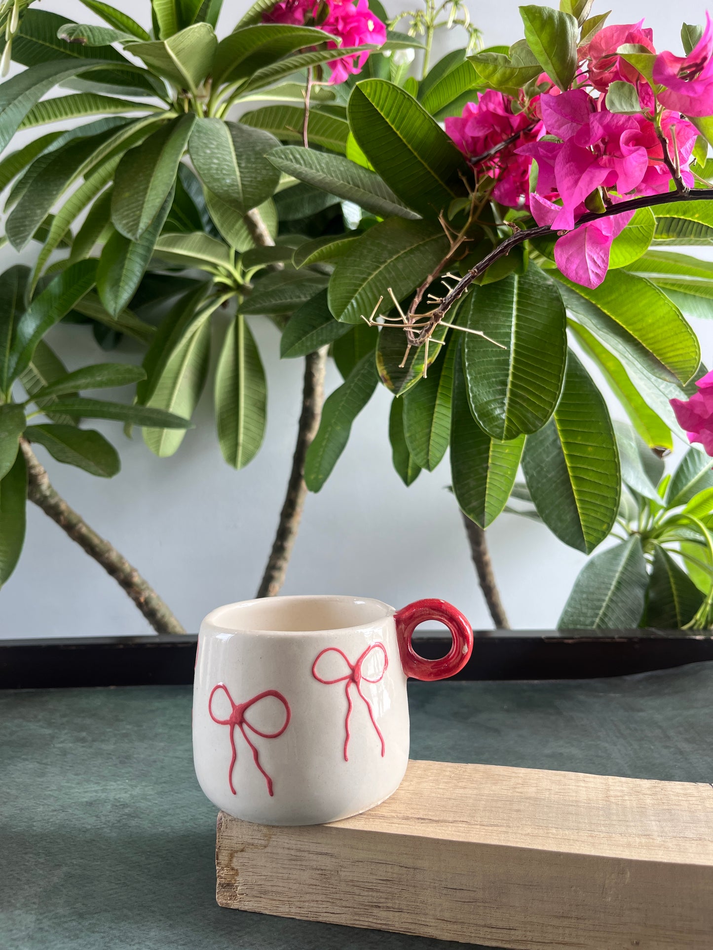 Bow Mug