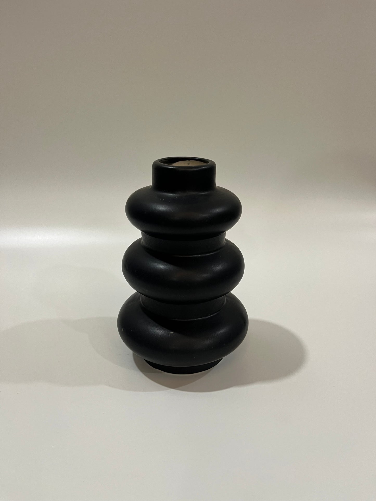Black Tiered Elegance Vase