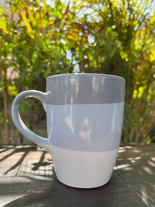 Breezy Hues Mug